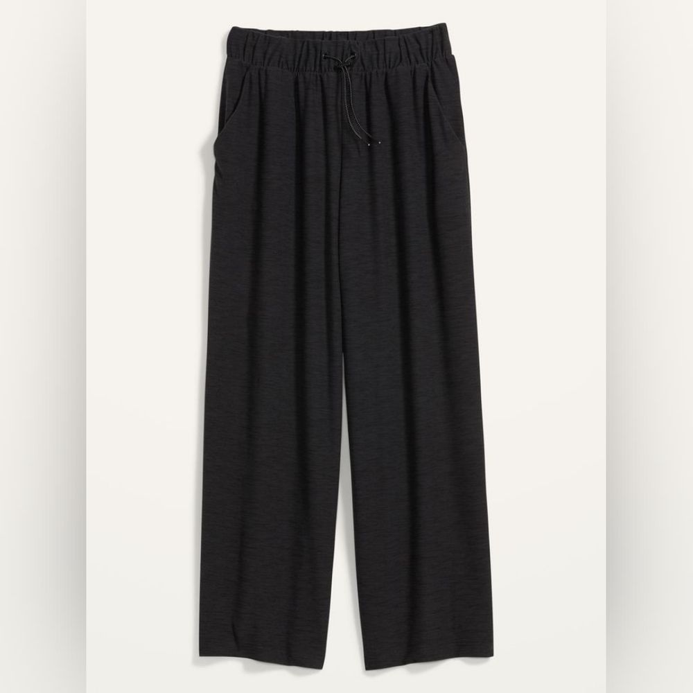 Old Navy Women's Breathe On Charcoal Gray/Black Wide-Leg Cropped Pants - Picture 3 of 7